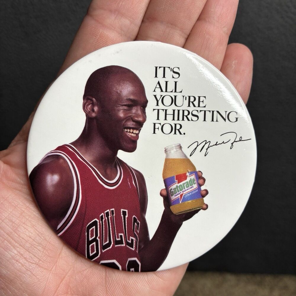 Michael Jordan 1990’s Gatorade Pinback Button Chicago Bulls